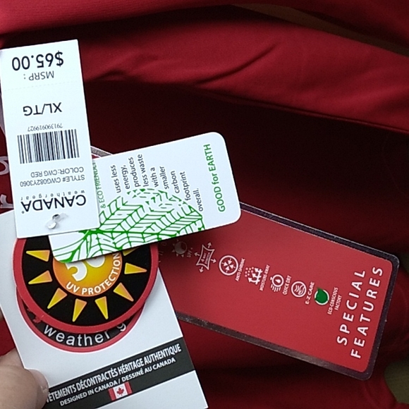 Canada Weather Gear 50+ UPF Men's long sleeve w hood in Red w White - Picture 4 of 9